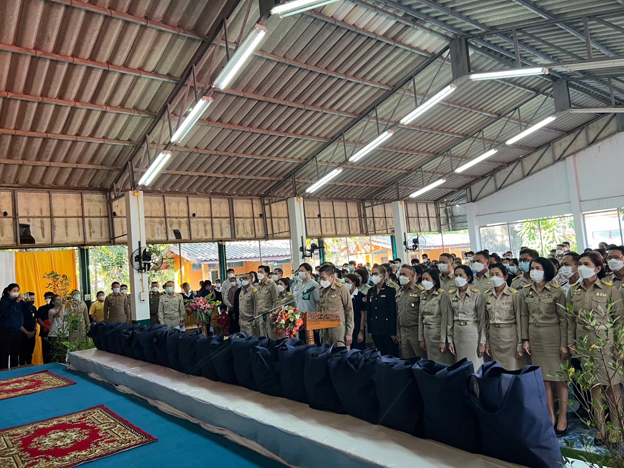 title - ร่วมออกหน่วยโครงการคลินิกเกษตรเคลื่อนที่ หน่วยแพทย์เคลื่อนที่ พอ.สว. จังหวัดสุโขทัย โครงการหน่วยบำบัดทุกข์ บำรุงสุข สร้างรอยยิ้มให้ประชาชนจังหวัดสุโขทัย